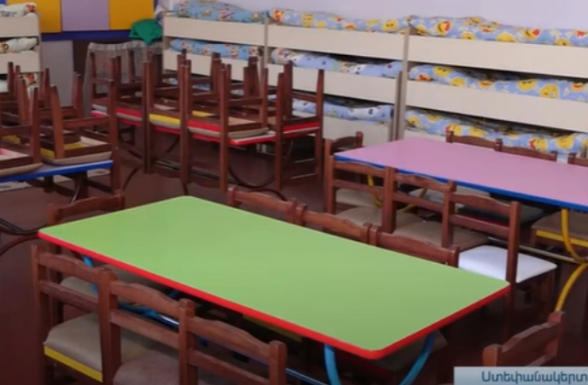 «Не знаем, как объяснить детям»: в Арцахе школы и детсады не работают